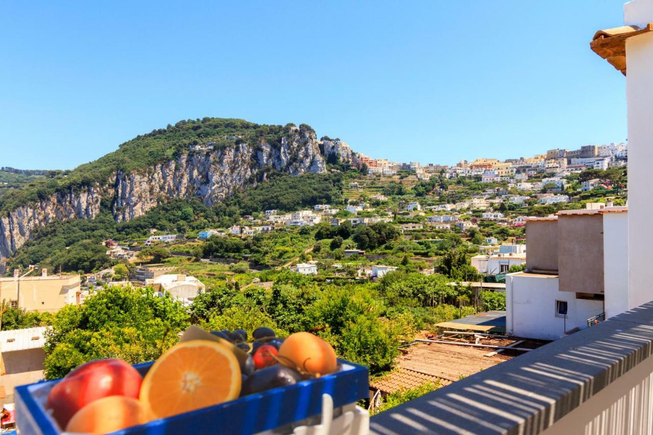 Aquamarine Relaxing Capri Suites Екстериор снимка