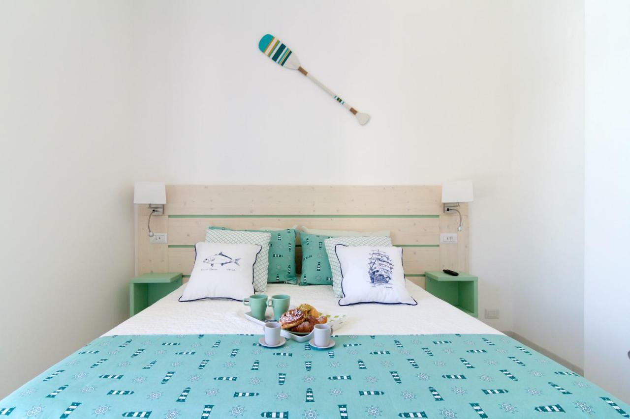 Aquamarine Relaxing Capri Suites Екстериор снимка
